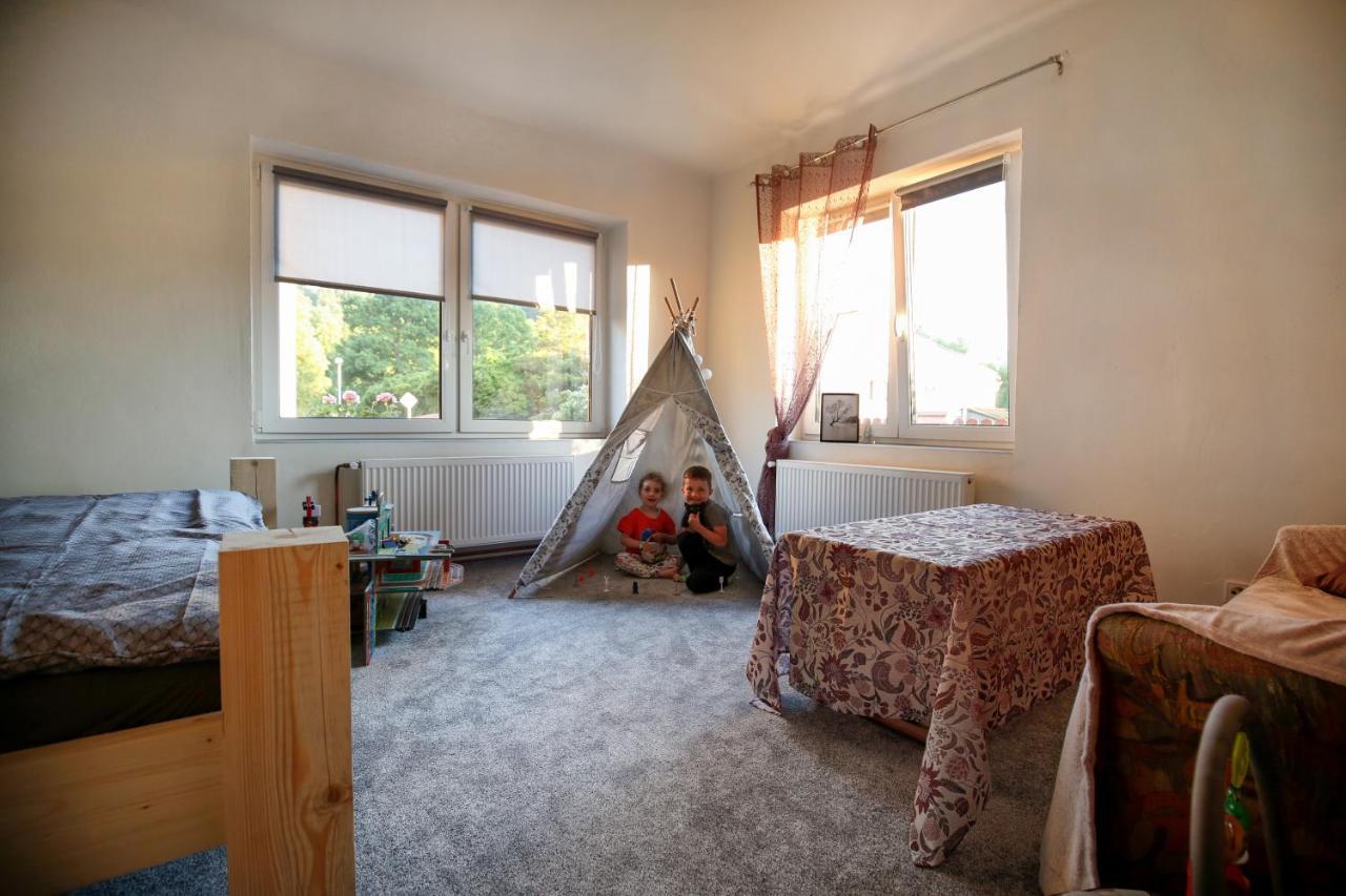 Apartman Devade Se Dvema Loznicemi A Wifi Pripojenim Trutnov Zewnętrze zdjęcie