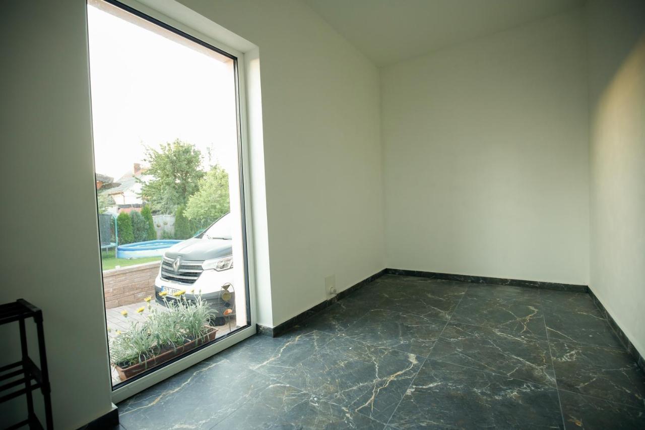 Apartman Devade Se Dvema Loznicemi A Wifi Pripojenim Trutnov Zewnętrze zdjęcie